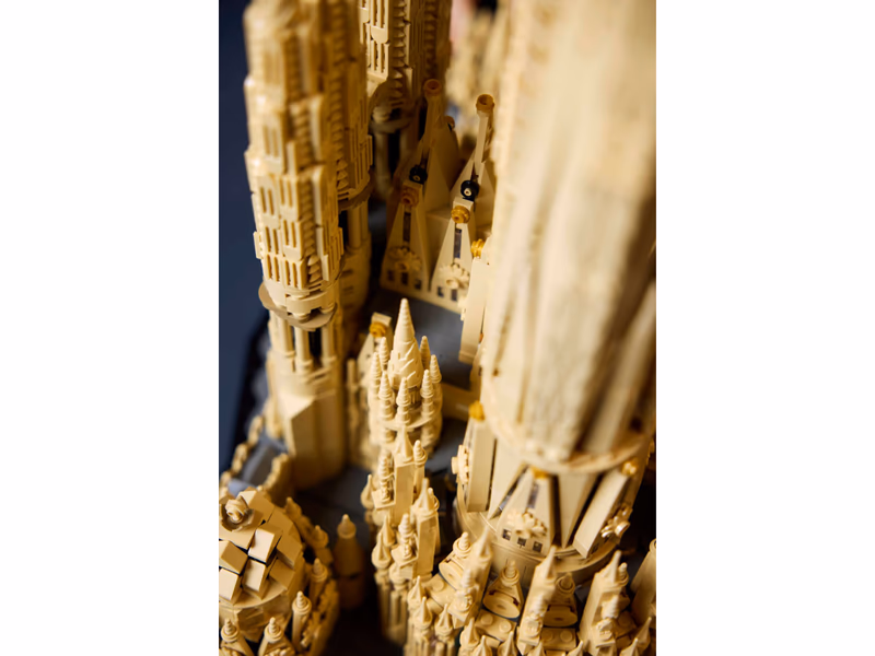 Lego Sagrada Família - Auto Draw - 31st October